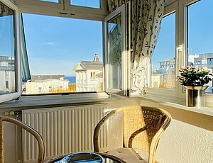 ferienwohnung-villa-fortuna- meerblick- vom- wintergarten.jpg